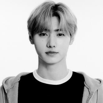 Shin Jun - seo Shin Jun - seo